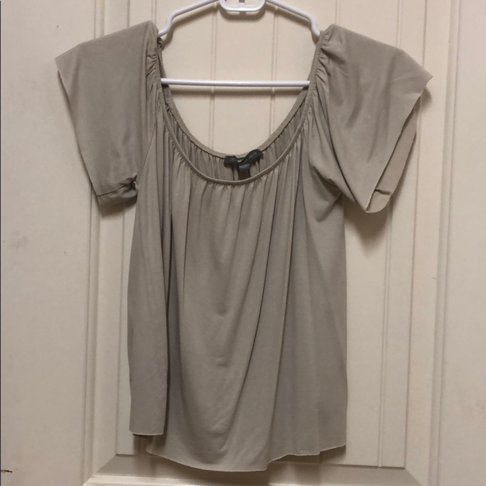 Gray off the shoulder Top!